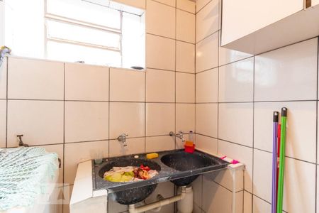 Casa à venda com 160m², 4 quartos e 6 vagas Casa à venda com 160m², 4 quartos e 6 vagasÁrea de Serviço