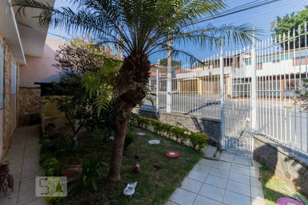 Casa à venda com 160m², 4 quartos e 6 vagas Casa à venda com 160m², 4 quartos e 6 vagasJardim