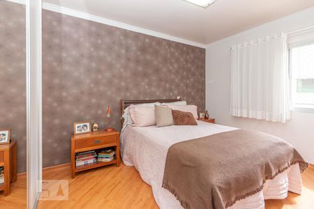 Apartamento à venda com 129m², 3 quartos e 2 vagas Apartamento à venda com 129m², 3 quartos e 2 vagasSuite