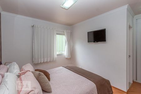 Apartamento à venda com 129m², 3 quartos e 2 vagas Apartamento à venda com 129m², 3 quartos e 2 vagasSuite