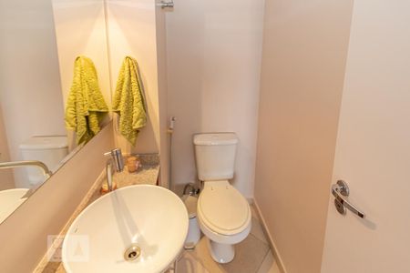 Apartamento à venda com 129m², 3 quartos e 2 vagas Apartamento à venda com 129m², 3 quartos e 2 vagasLavabo