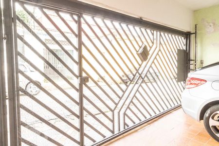 Casa à venda com 153m², 3 quartos e 2 vagas Casa à venda com 153m², 3 quartos e 2 vagasGaragem