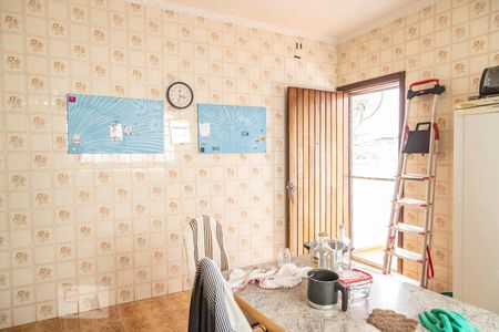 Casa à venda com 153m², 3 quartos e 2 vagas Casa à venda com 153m², 3 quartos e 2 vagasCozinha