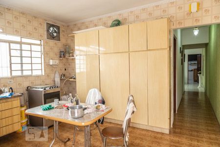 Casa à venda com 153m², 3 quartos e 2 vagas Casa à venda com 153m², 3 quartos e 2 vagasCozinha