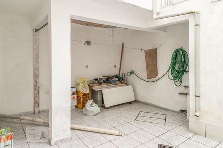 Casa à venda com 153m², 3 quartos e 2 vagas Casa à venda com 153m², 3 quartos e 2 vagasQuintal