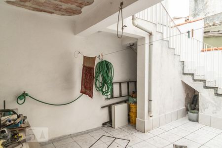 Casa à venda com 153m², 3 quartos e 2 vagas Casa à venda com 153m², 3 quartos e 2 vagasQuintal