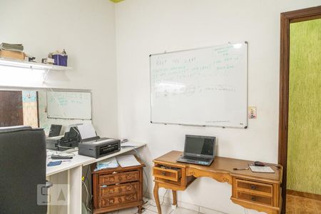 Casa à venda com 153m², 3 quartos e 2 vagas Casa à venda com 153m², 3 quartos e 2 vagasQuarto 2