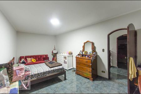 Casa à venda com 200m², 4 quartos e 2 vagasQuarto 2