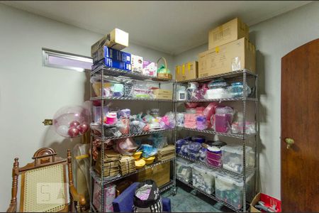 Casa à venda com 200m², 4 quartos e 2 vagasQuarto 4