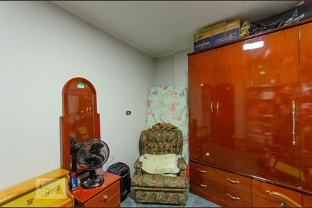 Casa à venda com 200m², 4 quartos e 2 vagasQuarto 4