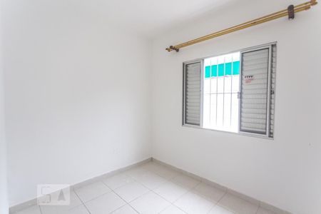 Quarto 2 de casa para alugar com 3 quartos, 280m² em Taboão, Diadema