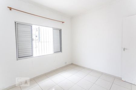 Quarto 1 de casa para alugar com 3 quartos, 280m² em Taboão, Diadema