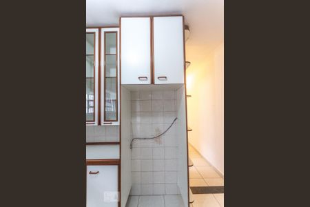 Casa à venda com 280m², 3 quartos e 2 vagasArmário