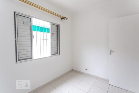 Quarto 2 de casa para alugar com 3 quartos, 280m² em Taboão, Diadema