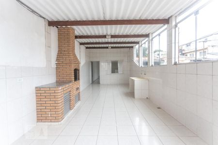 Casa à venda com 280m², 3 quartos e 2 vagasÁrea de serviço+ quintal
