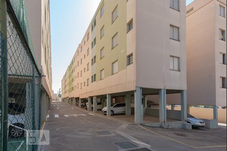 Apartamento à venda com 70m², 3 quartos e 1 vaga Apartamento à venda com 70m², 3 quartos e 1 vagaFachada do bloco