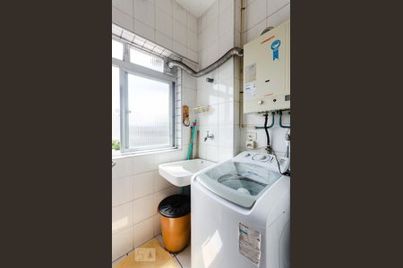 Apartamento para alugar com 70m², 2 quartos e 1 vagaÁrea de serviço