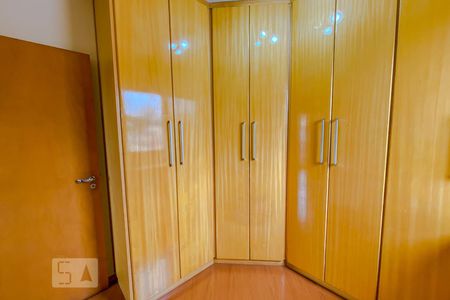 Quarto  de casa de condomínio para alugar com 2 quartos, 49m² em Vila Bertioga, São Paulo