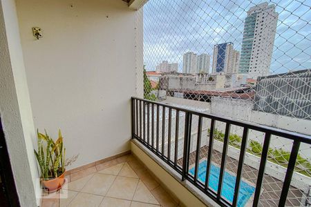 Varanda de casa de condomínio para alugar com 2 quartos, 49m² em Vila Bertioga, São Paulo