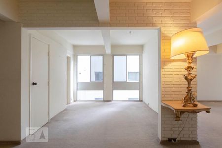 Apartamento para alugar com 337m², 4 quartos e 2 vagasSala