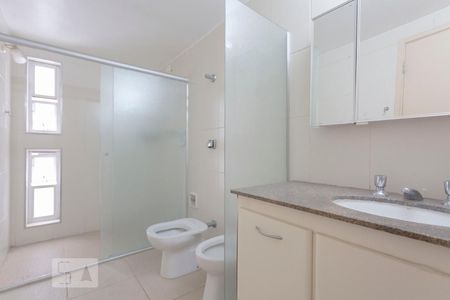 Apartamento para alugar com 337m², 4 quartos e 2 vagasBanheiro 2