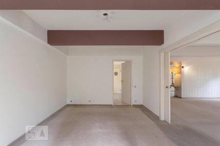 Apartamento para alugar com 337m², 4 quartos e 2 vagasSala