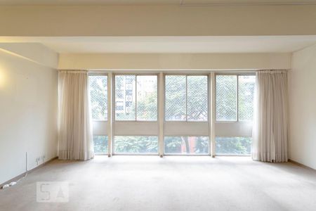 Apartamento para alugar com 337m², 4 quartos e 2 vagasSala