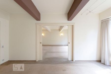 Apartamento para alugar com 337m², 4 quartos e 2 vagasSala