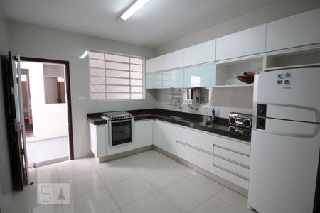 Casa à venda com 165m², 3 quartos e 3 vagasCozinha