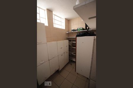 Casa à venda com 165m², 3 quartos e 3 vagasDespensa