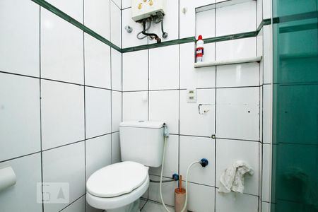 Banheiro de kitnet/studio à venda com 1 quarto, 24m² em Glória, Rio de Janeiro
