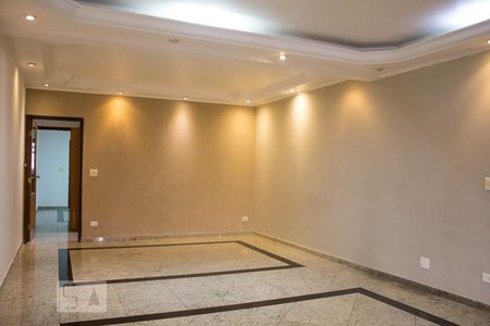 Casa à venda com 300m², 3 quartos e 8 vagasSala de Estar