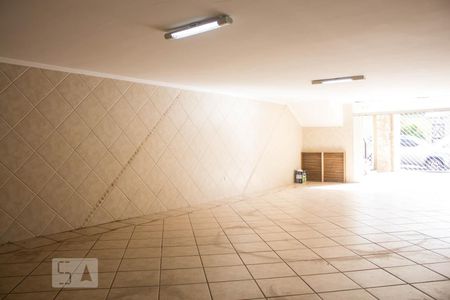 Casa à venda com 300m², 3 quartos e 8 vagasGaragem