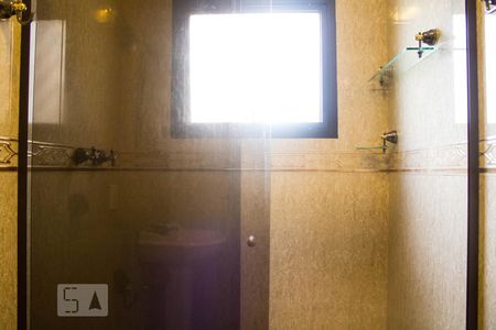 Casa à venda com 300m², 3 quartos e 8 vagasBanheiro da Suíte 3