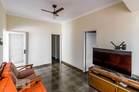 Sala de casa à venda com 6 quartos, 250m² em Jardim Guanabara, Rio de Janeiro