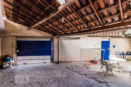 Casa à venda com 250m², 6 quartos e 2 vagasGaragem