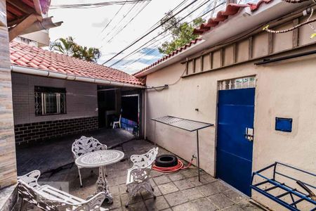 Casa à venda com 250m², 6 quartos e 2 vagasÁrea Externa