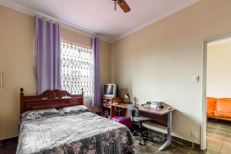 Quarto 1 de casa à venda com 6 quartos, 250m² em Jardim Guanabara, Rio de Janeiro