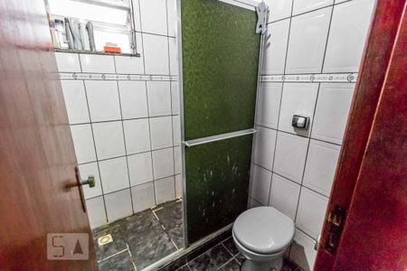 Casa à venda com 250m², 6 quartos e 2 vagasBanheiro