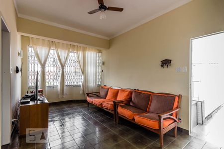 Sala de casa à venda com 6 quartos, 250m² em Jardim Guanabara, Rio de Janeiro