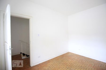 Quarto 1 de casa para alugar com 2 quartos, 100m² em Vila Clementino, São Paulo