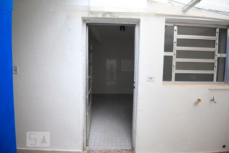 Casa para alugar com 100m², 2 quartos e sem vagaÁrea de Serviço