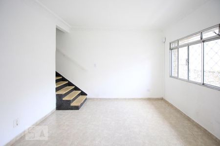 Sala de casa para alugar com 2 quartos, 100m² em Vila Clementino, São Paulo