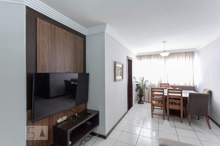 Sala de apartamento à venda com 3 quartos, 95m² em Sagrada Família, Belo Horizonte
