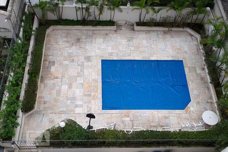 Apartamento à venda com 160m², 3 quartos e 2 vagasPiscina