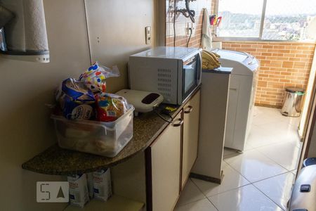 Apartamento à venda com 118m², 3 quartos e 1 vagaCozinha e Área de Serviço