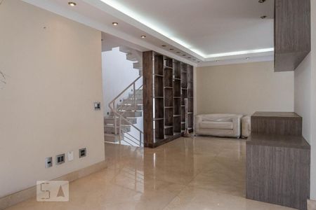 Sala de casa à venda com 3 quartos, 700m² em Parque Mandaqui, São Paulo