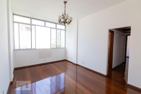 Sala de apartamento para alugar com 2 quartos, 68m² em Maracanã, Rio de Janeiro