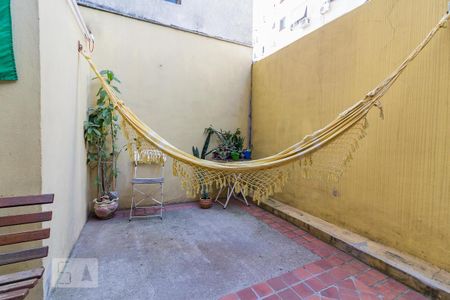 Apartamento para alugar com 100m², 2 quartos e 1 vaga Apartamento para alugar com 100m², 2 quartos e 1 vagaTerraço