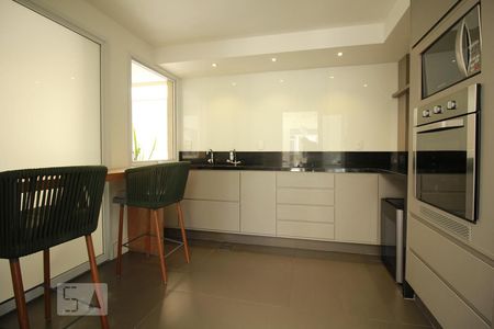 Studio para alugar com 35m², 1 quarto e 1 vagaCondomínio - Salão de Festa